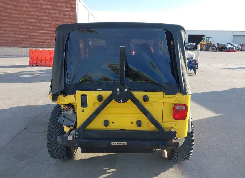 Photo 16 of 2000 Jeep Wrangler SE (VIN 1J4FA29P8YP799185)