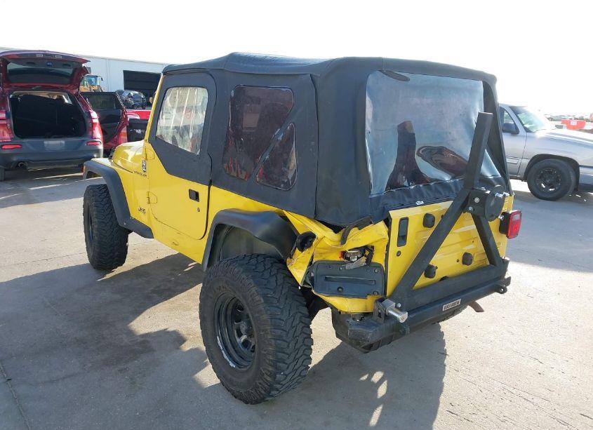 Photo 3 of 2000 Jeep Wrangler SE (VIN 1J4FA29P8YP799185)