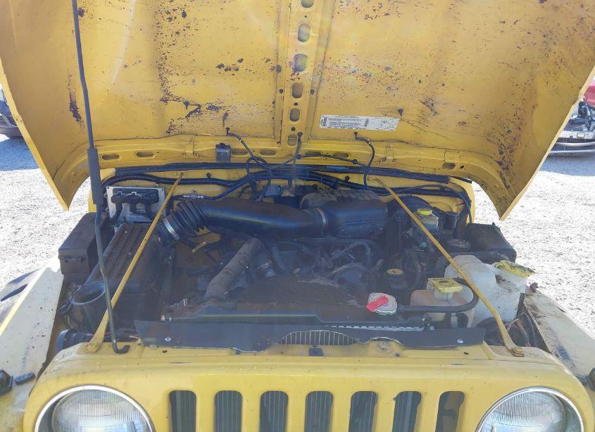 Photo 10 of 2000 Jeep Wrangler SE (VIN 1J4FA29PXYP786955)