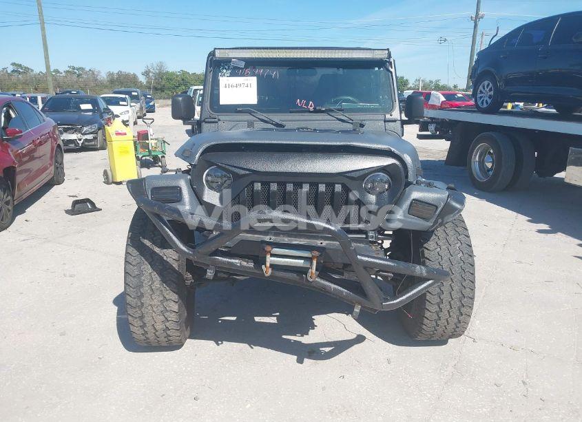 Photo 13 of 2003 Jeep Wrangler X (VIN 1J4FA39S03P314685)