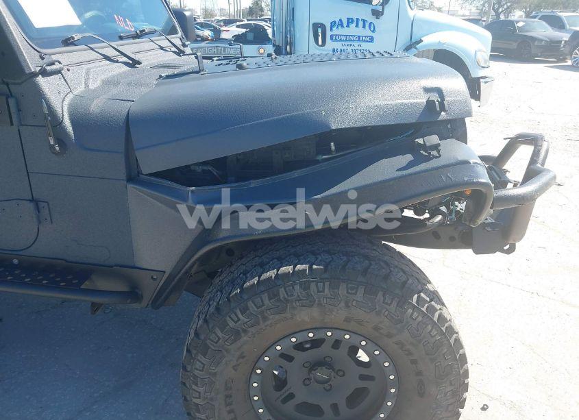 Photo 18 of 2003 Jeep Wrangler X (VIN 1J4FA39S03P314685)