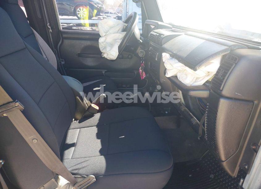 Photo 5 of 2003 Jeep Wrangler X (VIN 1J4FA39S03P314685)