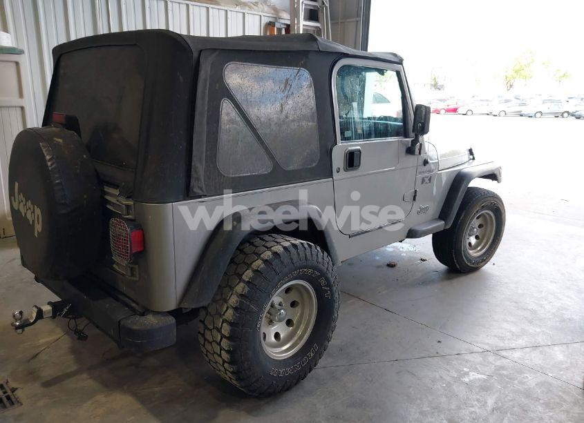 Photo 4 of 2002 Jeep Wrangler X (VIN 1J4FA39S12P720067)
