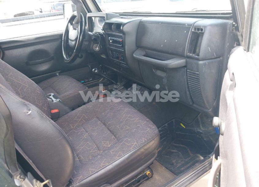 Photo 5 of 2002 Jeep Wrangler X (VIN 1J4FA39S12P720067)