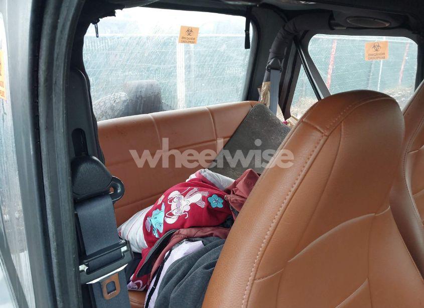 Photo 8 of 2002 Jeep Wrangler X (VIN 1J4FA39S12P770533)