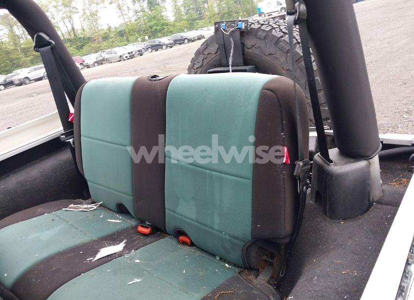 Photo 8 of 2003 Jeep Wrangler X (VIN 1J4FA39S13P363135)