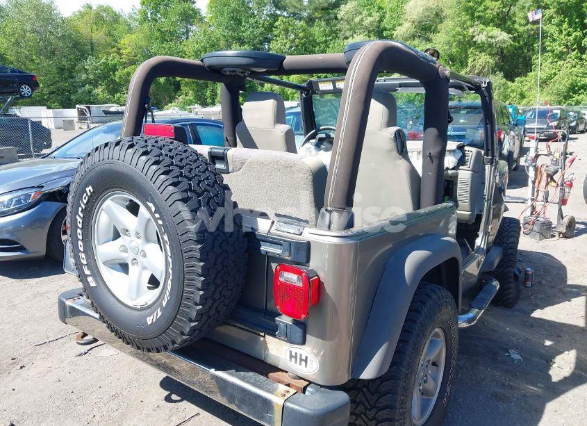 Photo 4 of 2005 Jeep Wrangler X (VIN 1J4FA39S15P305528)