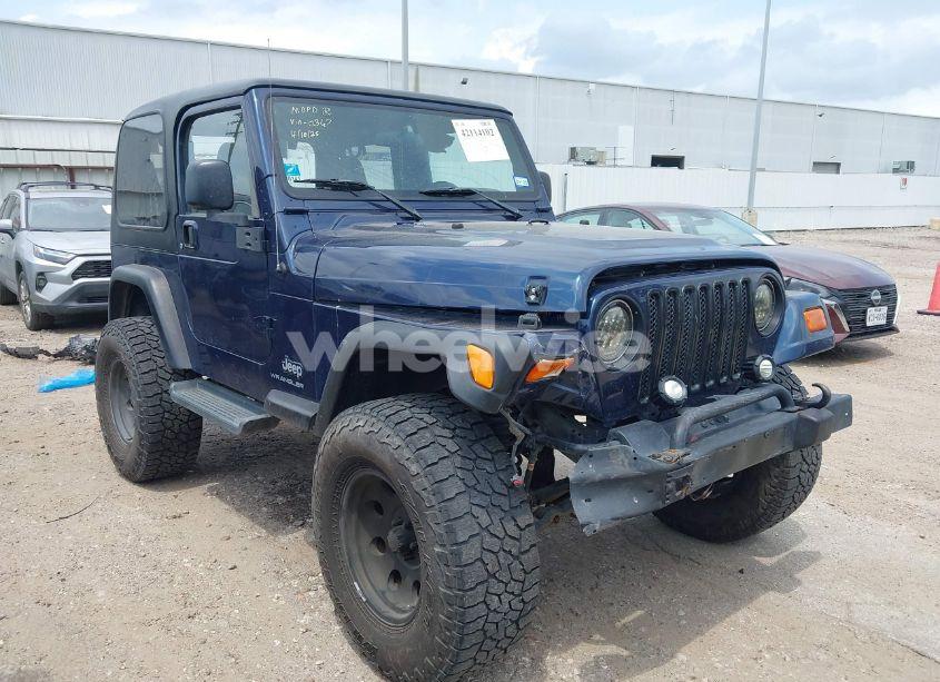 2005 Jeep Wrangler X (VIN 1J4FA39S15P320367) main photo
