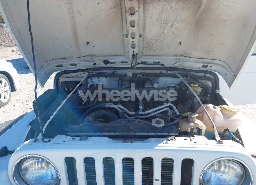 Photo 10 of 2005 Jeep Wrangler X (VIN 1J4FA39S15P336732)