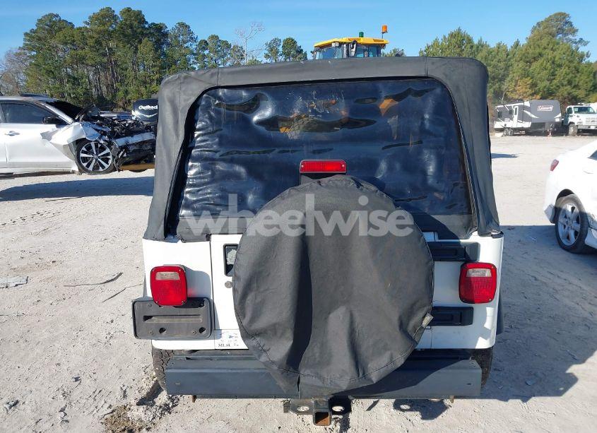 Photo 16 of 2005 Jeep Wrangler X (VIN 1J4FA39S15P336732)