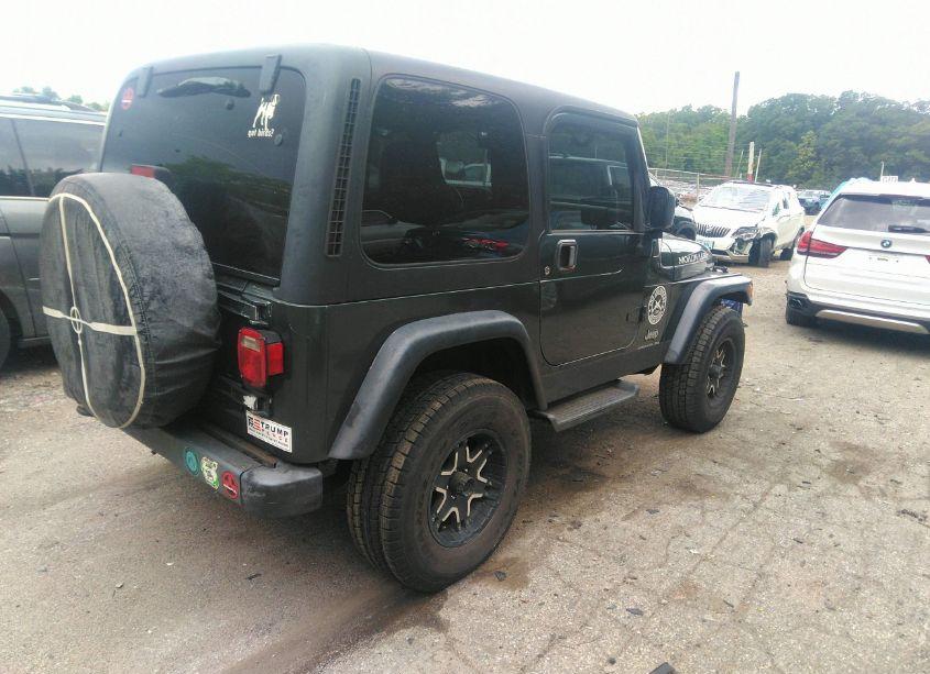 Photo 4 of 2004 Jeep Wrangler X (VIN 1J4FA39S24P702390)