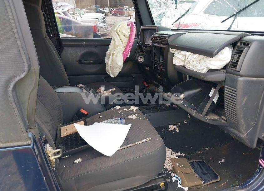 Photo 5 of 2005 Jeep Wrangler X (VIN 1J4FA39S25P329983)