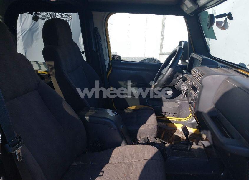 Photo 5 of 2005 Jeep Wrangler X (VIN 1J4FA39S25P374373)