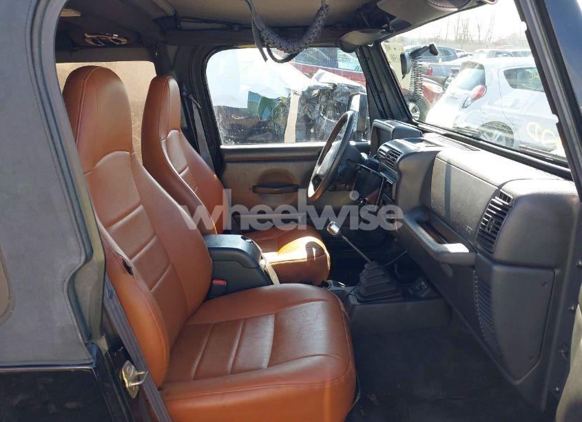 Photo 5 of 2002 Jeep Wrangler X (VIN 1J4FA39S52P770664)