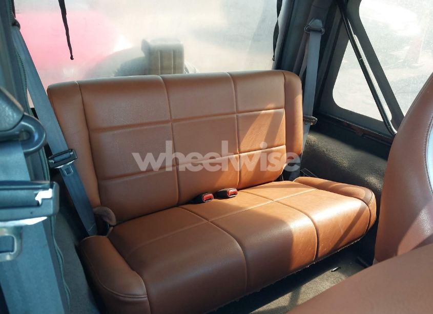 Photo 8 of 2002 Jeep Wrangler X (VIN 1J4FA39S52P770664)