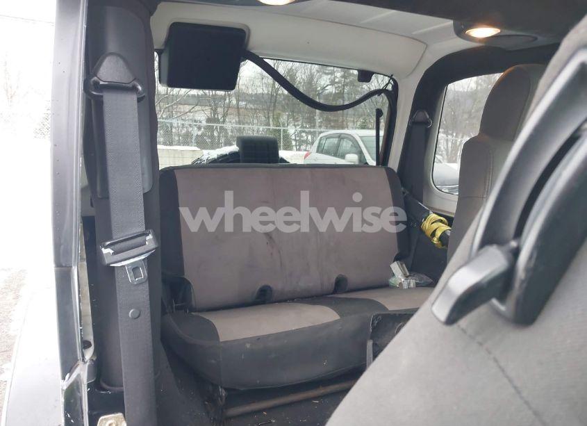 Photo 8 of 2005 Jeep Wrangler X (VIN 1J4FA39S55P353131)