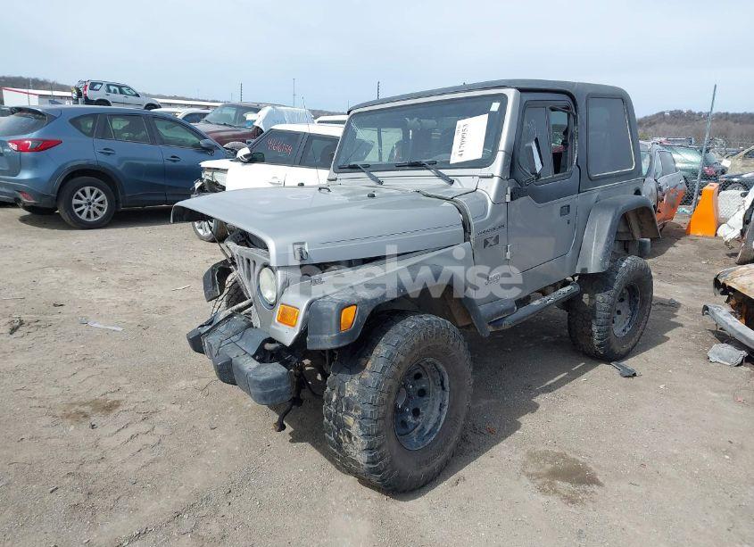 Photo 2 of 2002 Jeep Wrangler X (VIN 1J4FA39S82P707610)