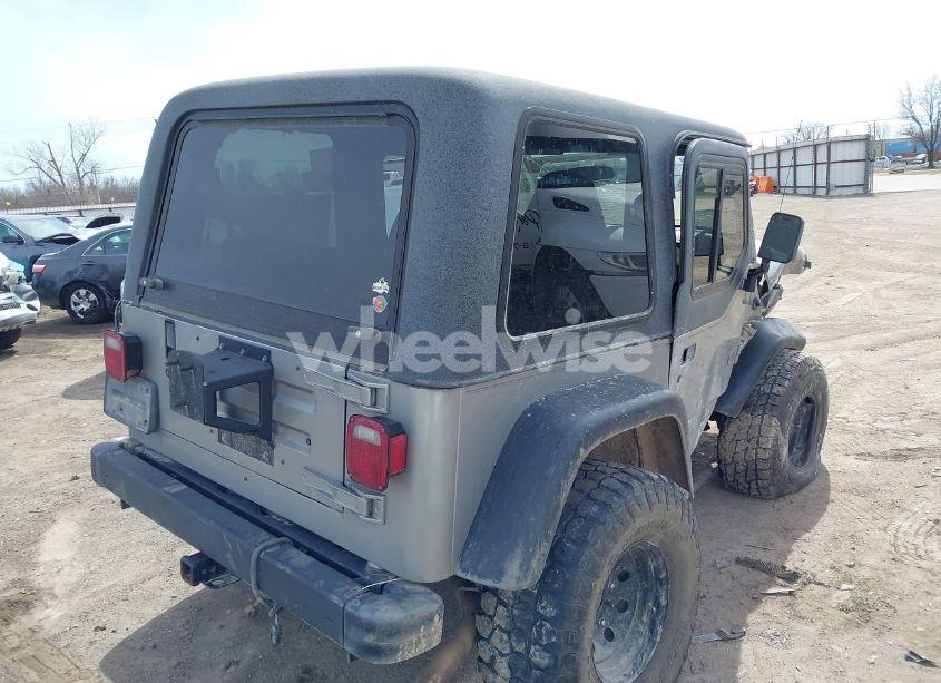 Photo 4 of 2002 Jeep Wrangler X (VIN 1J4FA39S82P707610)