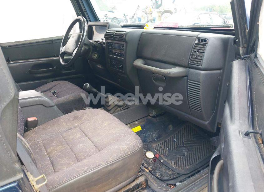 Photo 5 of 2002 Jeep Wrangler X (VIN 1J4FA39S82P735794)