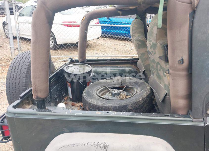 Photo 8 of 2004 Jeep Wrangler X (VIN 1J4FA39S84P714902)