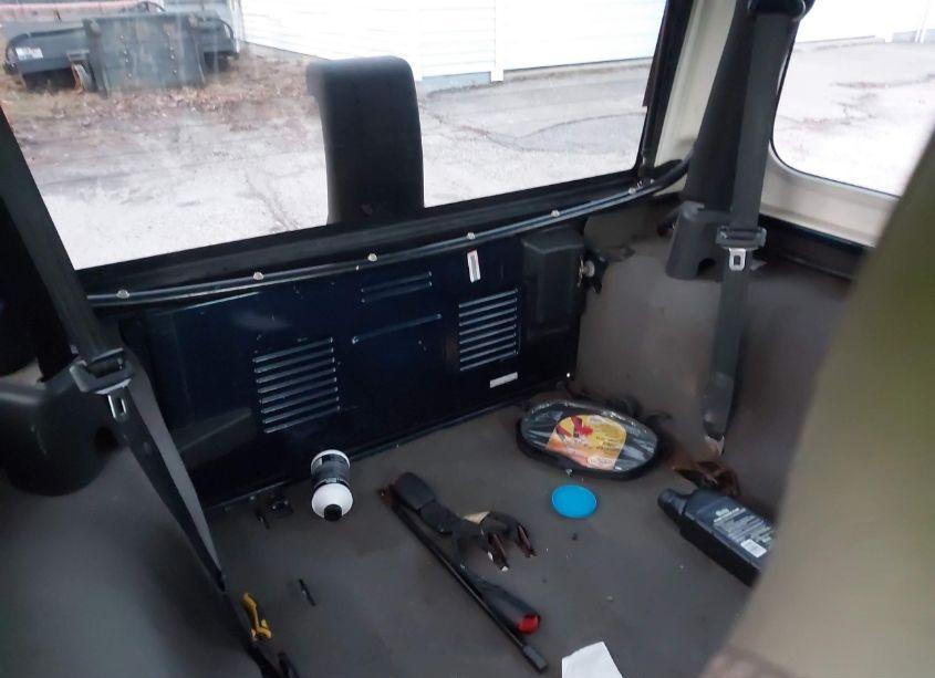 Photo 8 of 2004 Jeep Wrangler X (VIN 1J4FA39S84P786148)