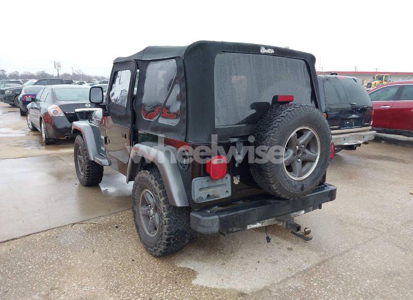 Photo 3 of 2004 Jeep Wrangler X (VIN 1J4FA39S94P725861)