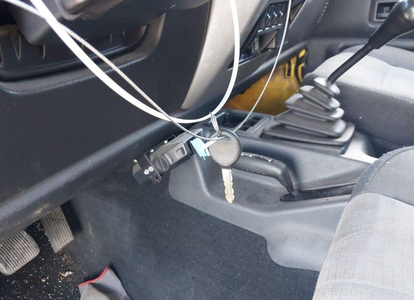 Photo 11 of 2004 Jeep Wrangler X (VIN 1J4FA39S94P780813)