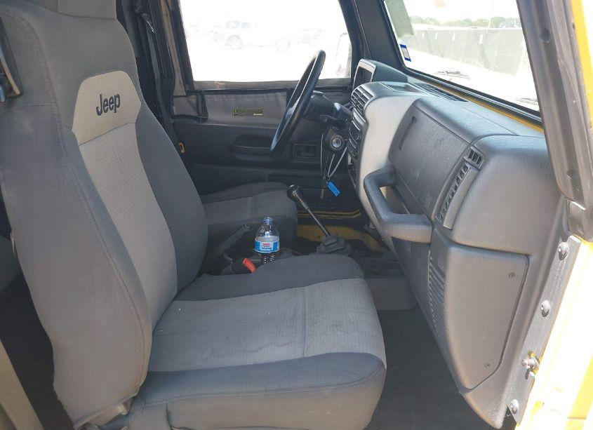 Photo 5 of 2004 Jeep Wrangler X (VIN 1J4FA39S94P780813)