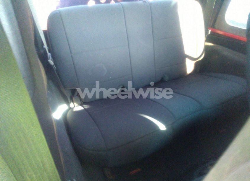 Photo 8 of 2005 Jeep Wrangler X (VIN 1J4FA39S95P320472)