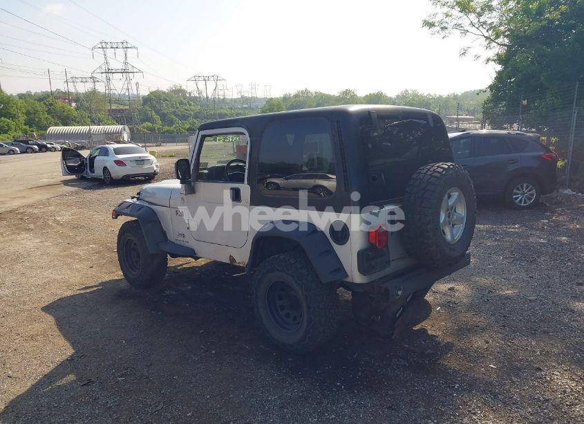 Photo 3 of 2006 Jeep Wrangler X (VIN 1J4FA39S96P737639)