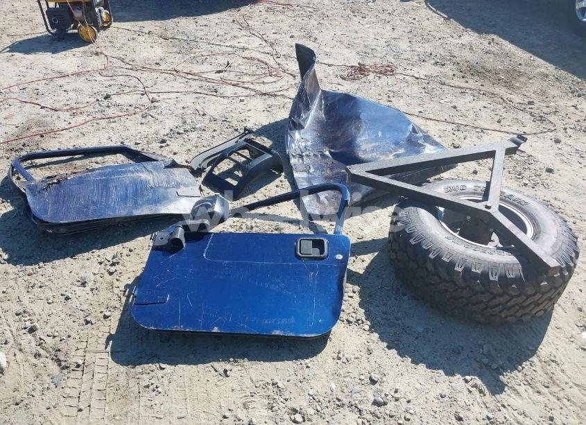 Photo 12 of 2003 Jeep Wrangler X (VIN 1J4FA39SX3P314337)