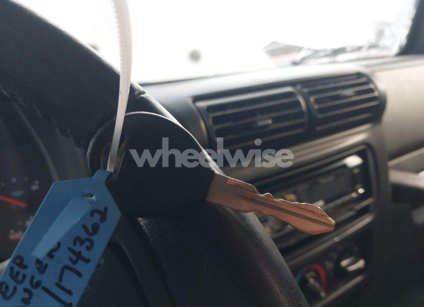 Photo 11 of 2003 Jeep Wrangler X (VIN 1J4FA39SX3P329386)