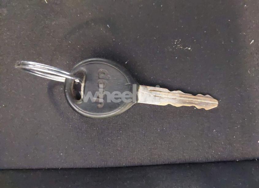 Photo 11 of 2004 Jeep Wrangler X (VIN 1J4FA39SX4P736383)