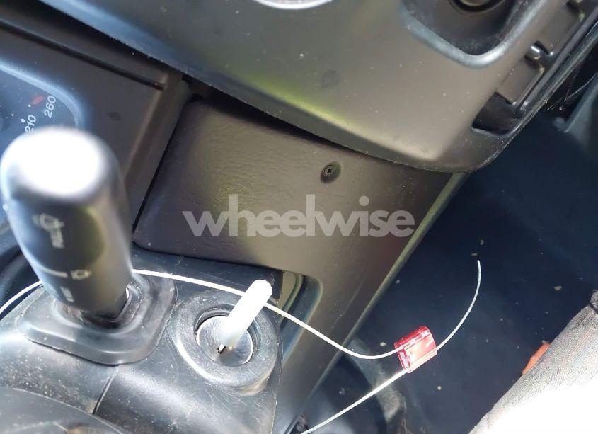 Photo 11 of 2005 Jeep Wrangler UNLIMITED (VIN 1J4FA44S75P348865)