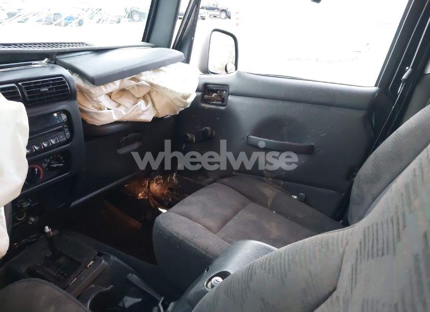 Photo 5 of 2005 Jeep Wrangler UNLIMITED (VIN 1J4FA44S75P348865)