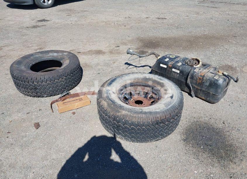 Photo 12 of 2003 Jeep Wrangler SPORT (VIN 1J4FA49S03P343285)