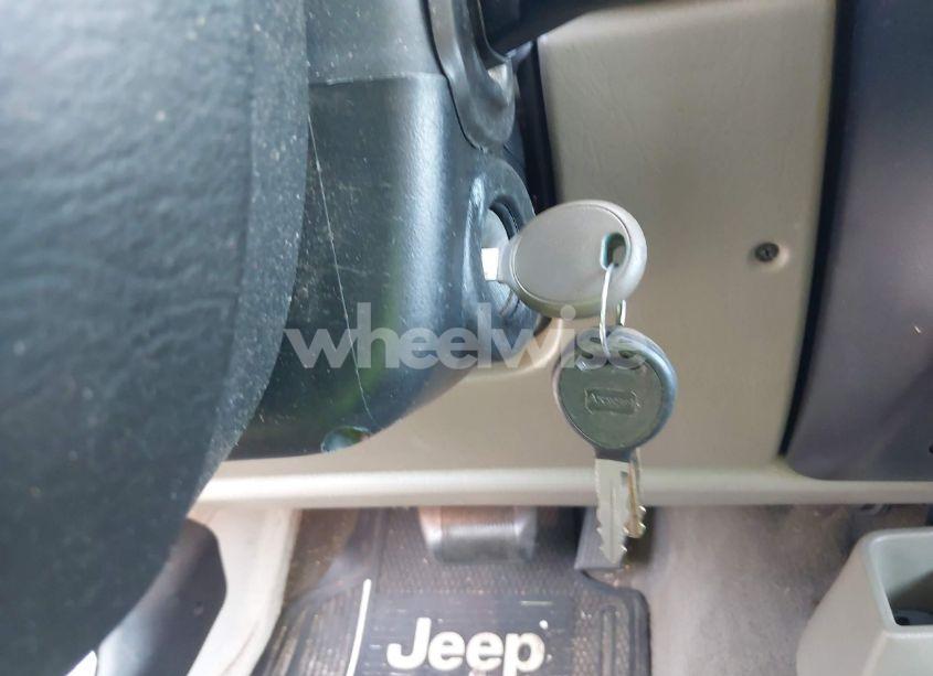 Photo 11 of 2005 Jeep Wrangler SPORT (VIN 1J4FA49S05P320673)
