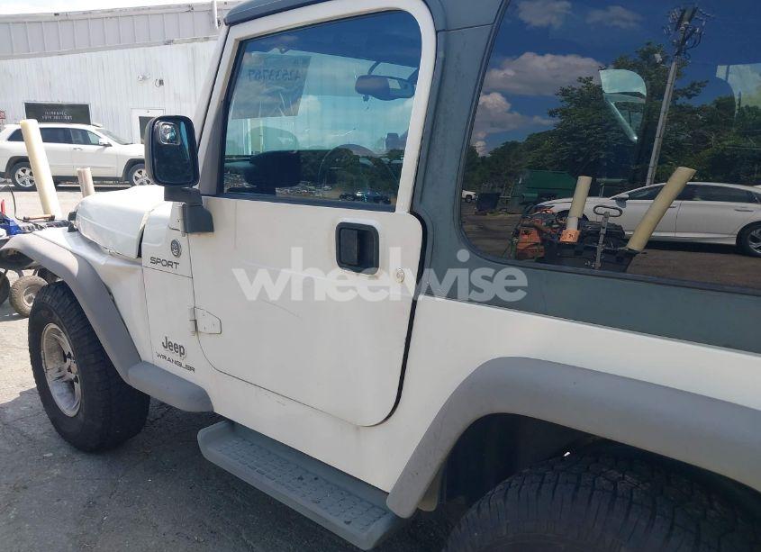 Photo 14 of 2005 Jeep Wrangler SPORT (VIN 1J4FA49S05P320673)