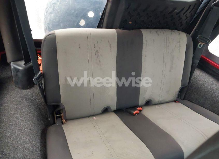 Photo 8 of 2005 Jeep Wrangler SPORT (VIN 1J4FA49S15P320875)