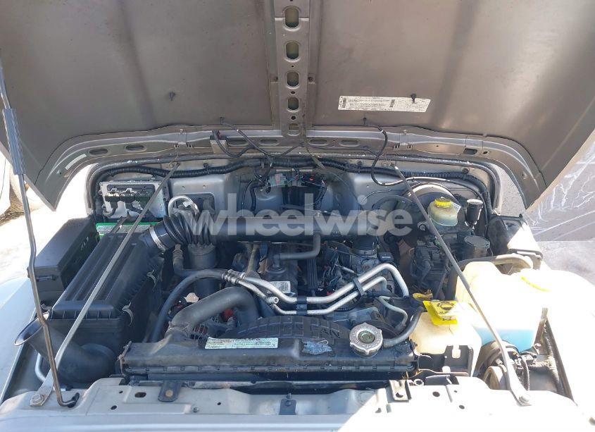 Photo 10 of 2001 Jeep Wrangler SPORT (VIN 1J4FA49S21P348940)