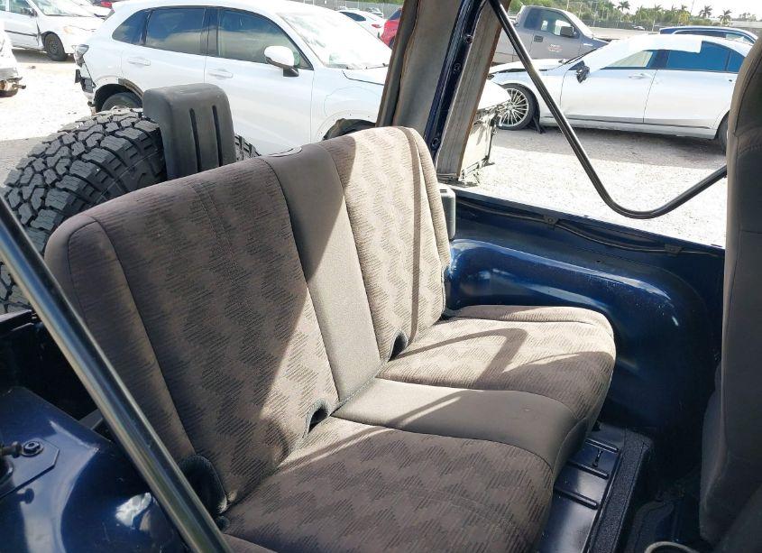 Photo 8 of 2003 Jeep Wrangler SPORT (VIN 1J4FA49S23P301037)