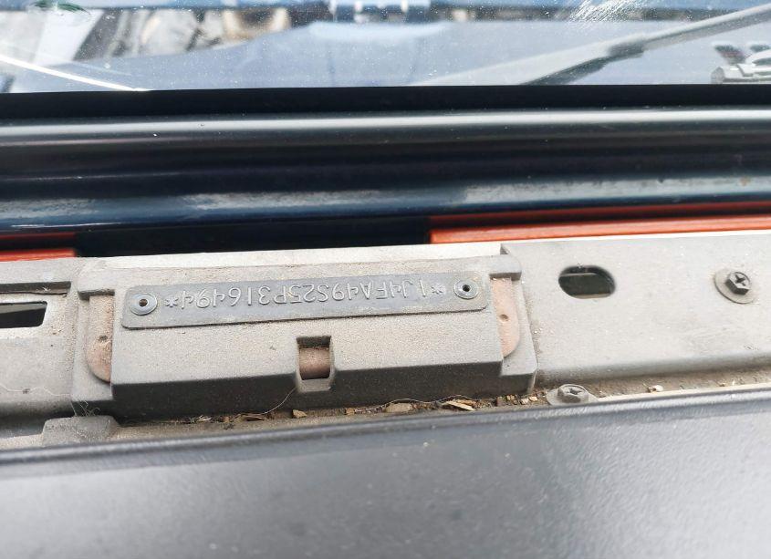 Photo 9 of 2005 Jeep Wrangler SPORT (VIN 1J4FA49S25P316494)