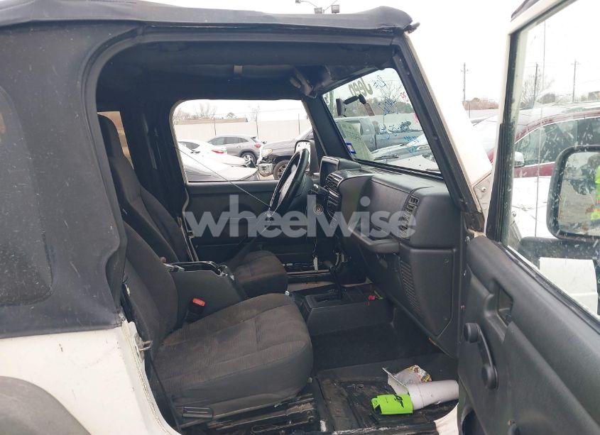 Photo 5 of 2005 Jeep Wrangler SPORT (VIN 1J4FA49S25P320240)