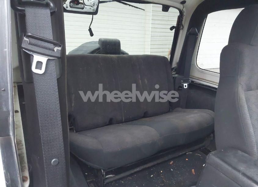 Photo 8 of 2005 Jeep Wrangler SPORT (VIN 1J4FA49S25P352170)