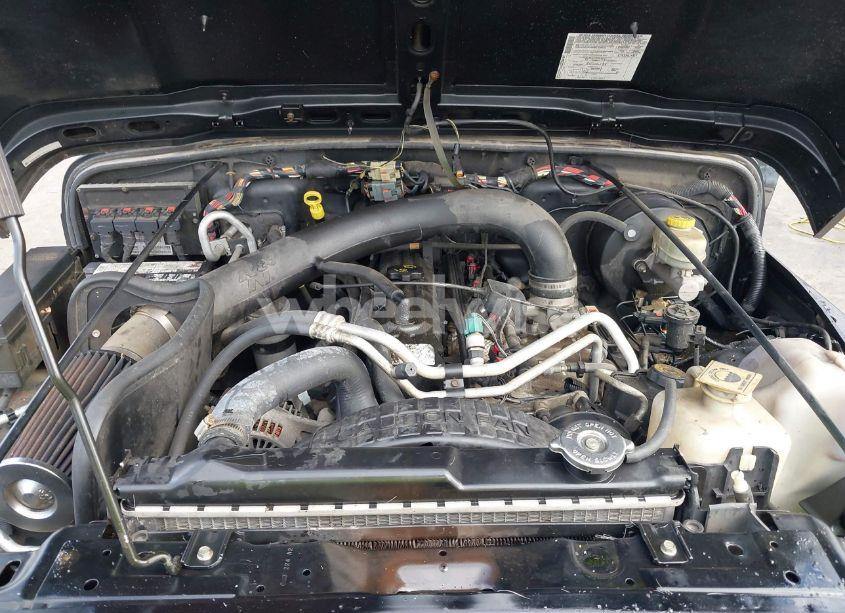 Photo 10 of 2005 Jeep Wrangler SPORT (VIN 1J4FA49S35P303480)