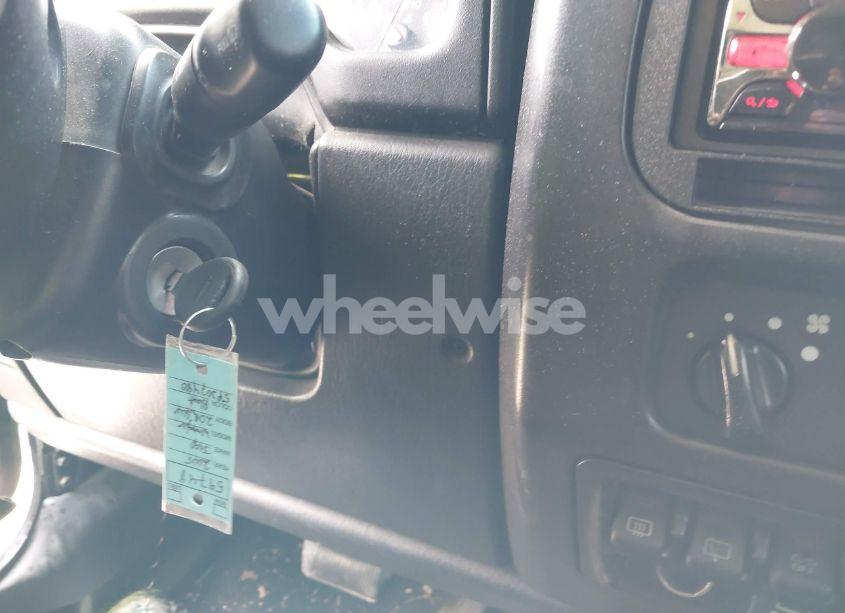 Photo 11 of 2005 Jeep Wrangler SPORT (VIN 1J4FA49S35P303480)