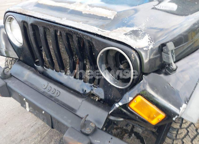 Photo 12 of 2005 Jeep Wrangler SPORT (VIN 1J4FA49S35P303480)