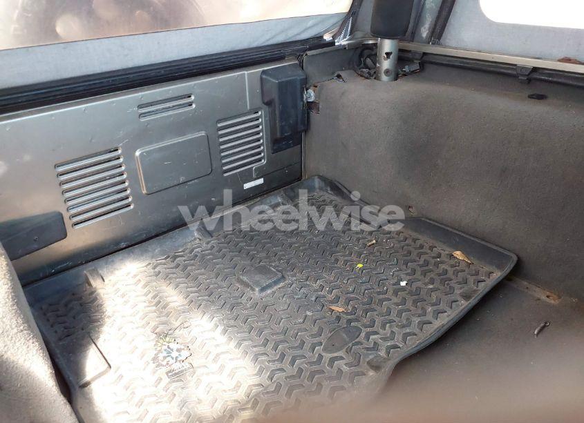 Photo 8 of 2005 Jeep Wrangler SPORT (VIN 1J4FA49S45P345673)