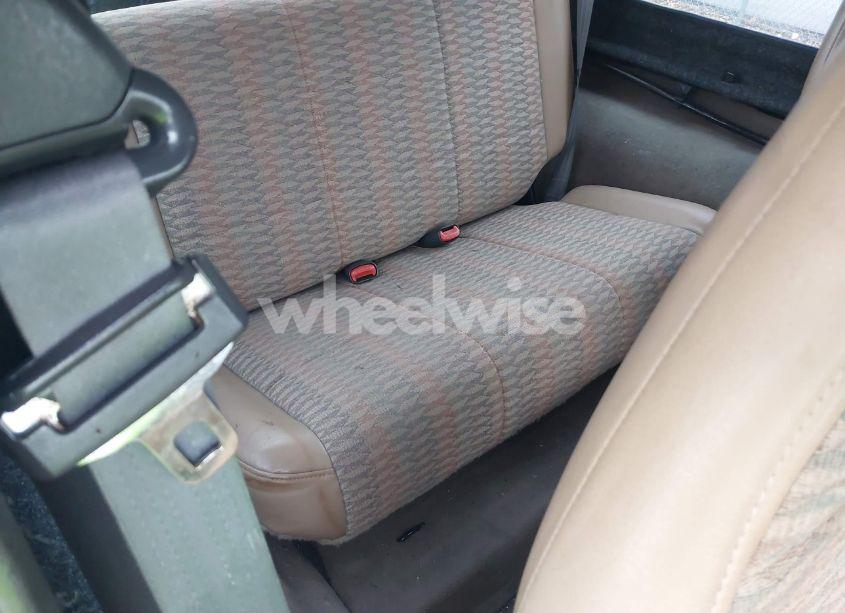 Photo 8 of 2000 Jeep Wrangler SPORT (VIN 1J4FA49S4YP776020)