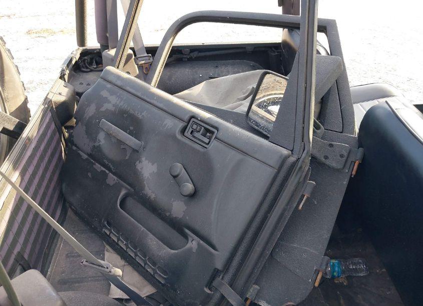 Photo 12 of 2000 Jeep Wrangler SPORT (VIN 1J4FA49S4YP786482)